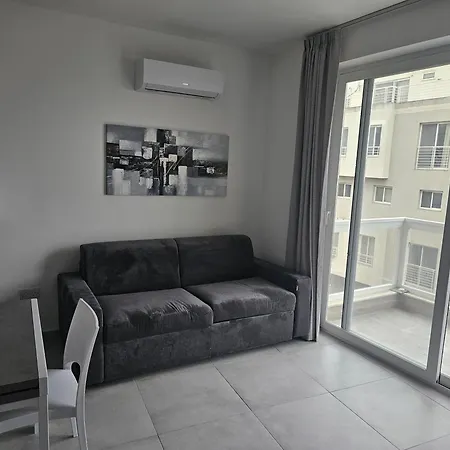 Lägenhet One Bedroom Msida
