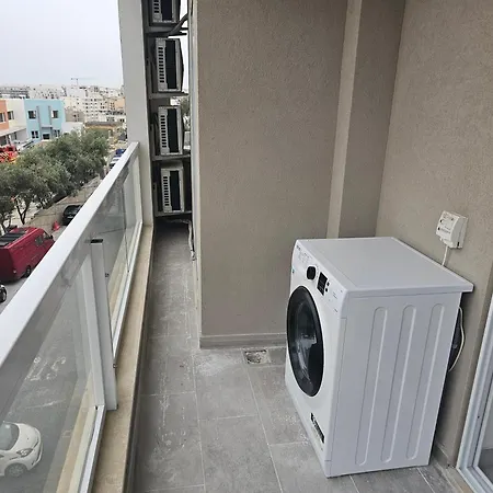 One Bedroom Apartment